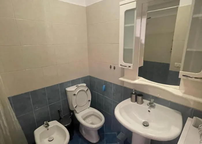 アパート Duplex *